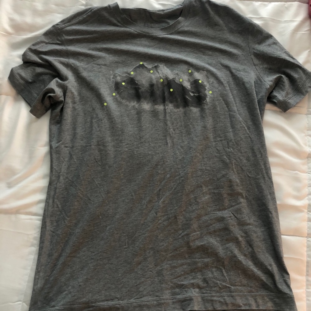 Men’s 5 Year Basic Tee with Design